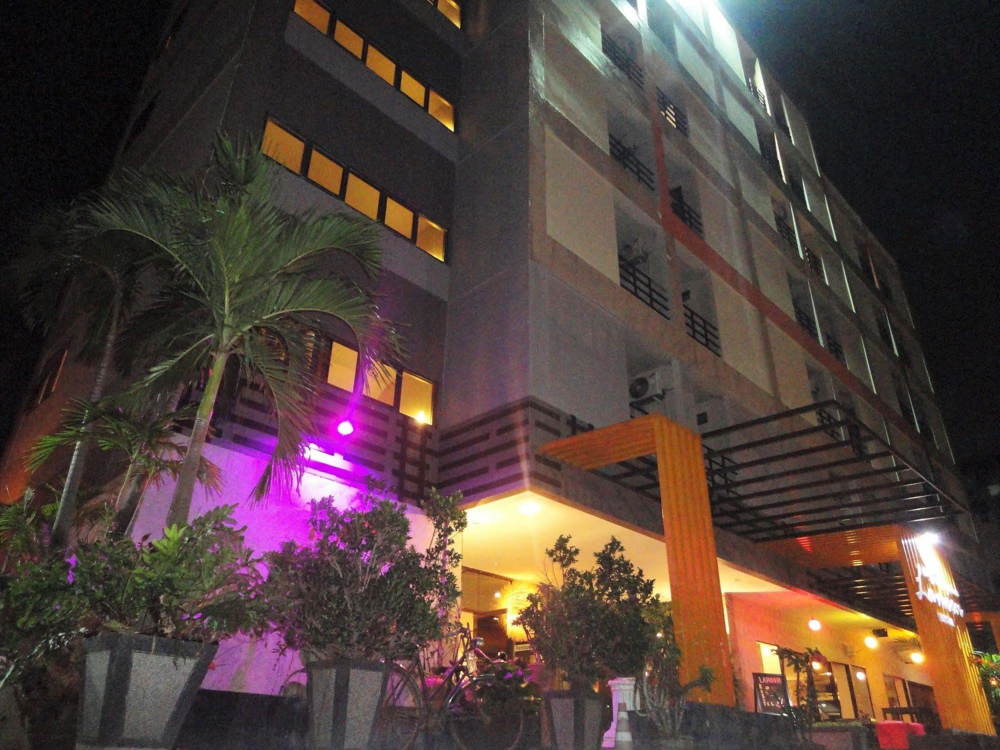 La Moon At Phuket - Sha Extra Plus Exteriér fotografie
